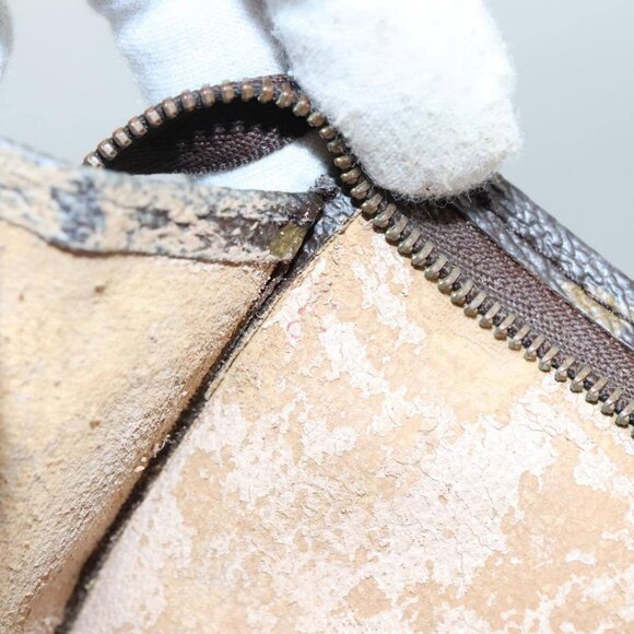 LOUIS VUITTON Monogram Poche Toilette 19 Pouch - Picture 12 of 16